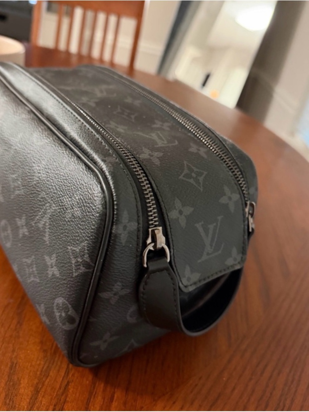 Louis Vuitton Gray Monogram Eclipse Canvas Toiletry Kit - Picture 3 of 4